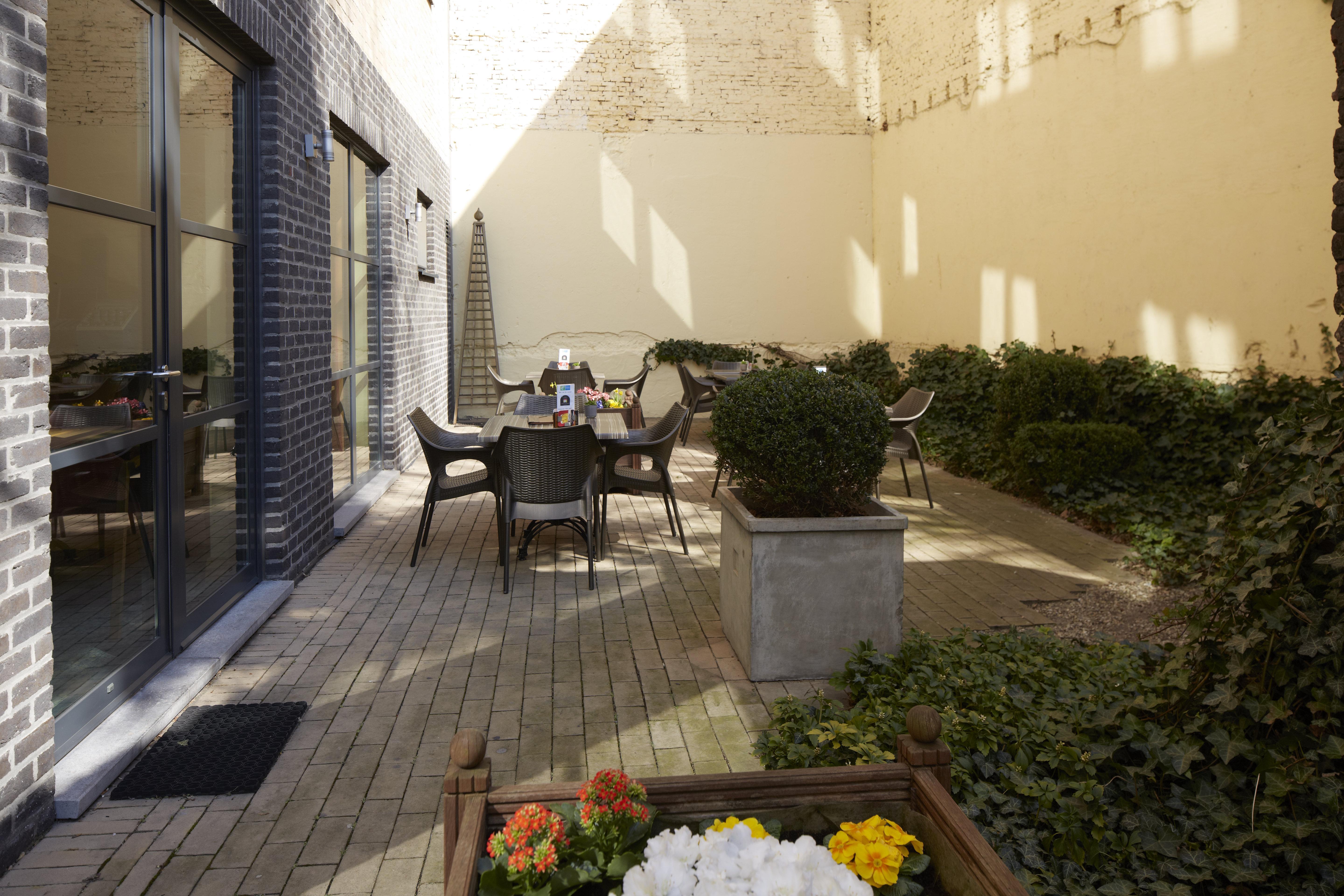 Holiday Inn Express Hasselt By Ihg Екстер'єр фото