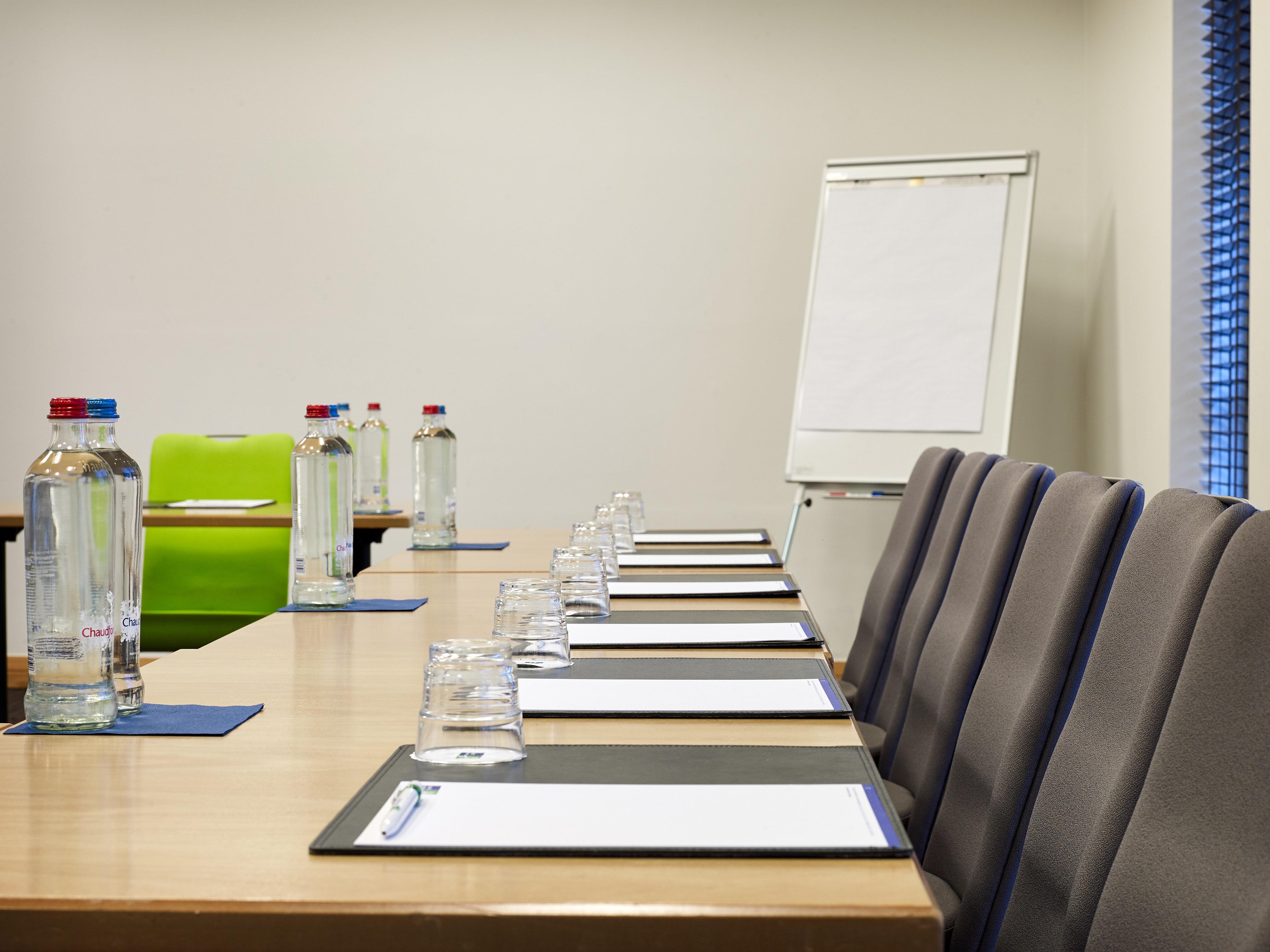 Holiday Inn Express Hasselt By Ihg Екстер'єр фото