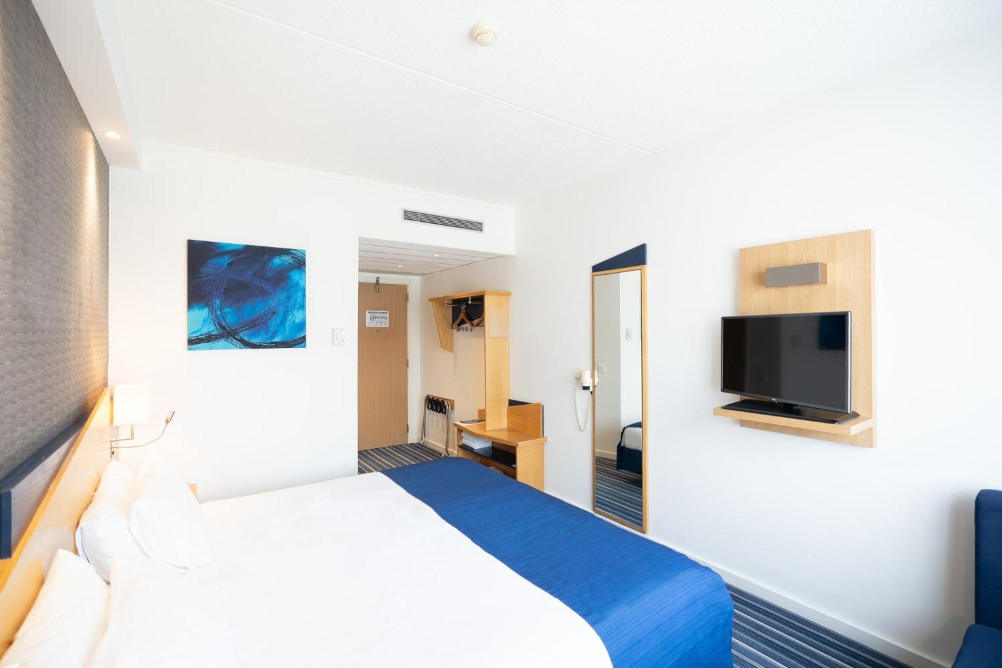 Holiday Inn Express Hasselt By Ihg Екстер'єр фото